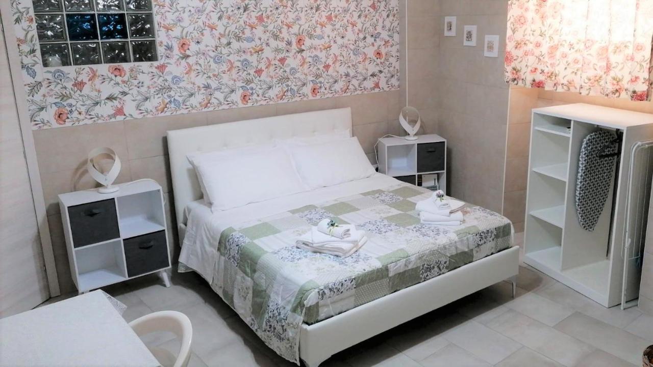 Appartement Mary Maira à Syracuse Extérieur photo