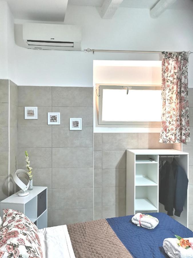 Appartement Mary Maira à Syracuse Extérieur photo